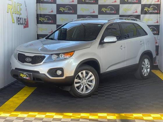 KIA SORENTO 2.4 16V GASOLINA EX 4WD AUTOMÁTICO